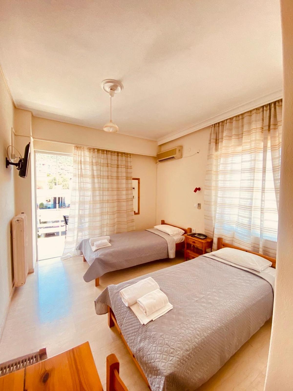 Alexiou Studios Loutra Edipsou  Dış mekan fotoğraf
